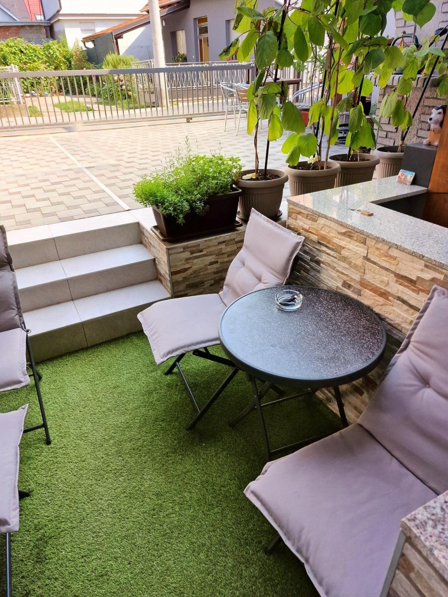 Apartmán Studio Apartman Lorena Záhřeb Exteriér fotografie