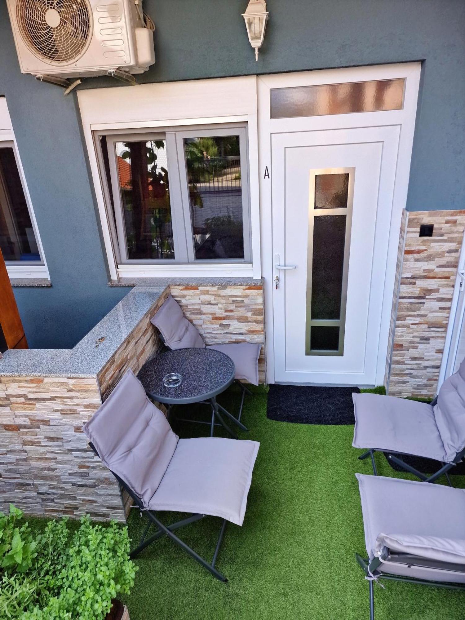 Apartmán Studio Apartman Lorena Záhřeb Exteriér fotografie